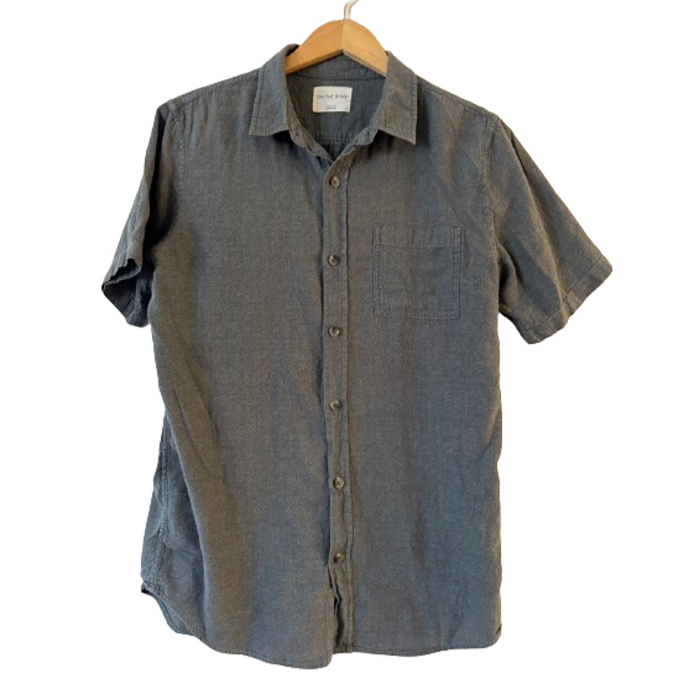 On The Byas Mens Casual Button Up Shirt